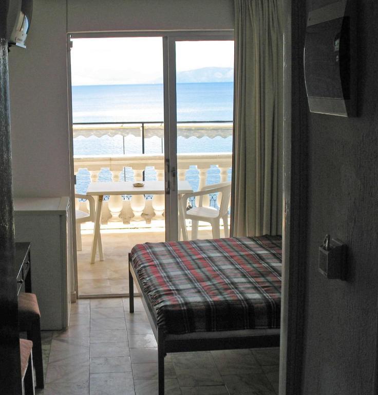 El Greco Hotel Achilleion Bilik gambar